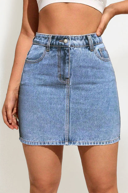 Classy Mid Rise Multi-Pocket Denim Skirt